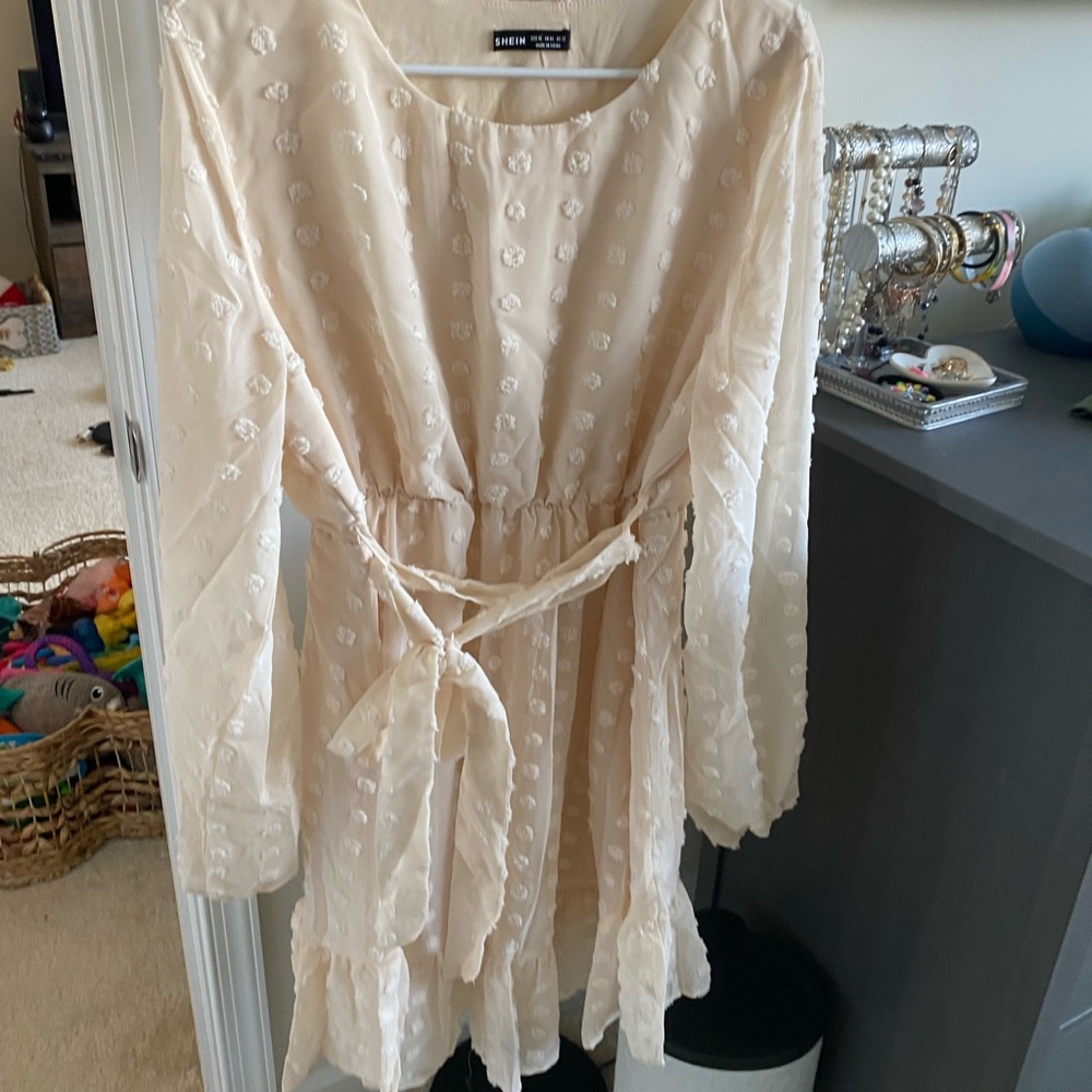 Shein dress never worn